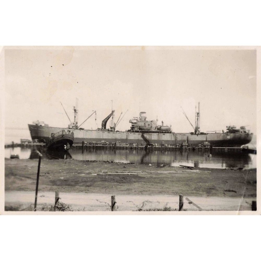 Vtg 1946 Photo APA Attack Transport Ship Unloading Dock Post-WWII - Picture 1 of 2